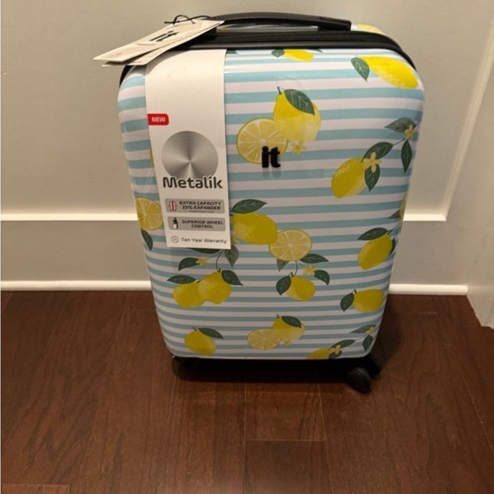IT METALIK “SUMMER LEMONS” TURQUOISE STRIPED HARD-SIDE LUGGAGE ROLLING CARRY ON
